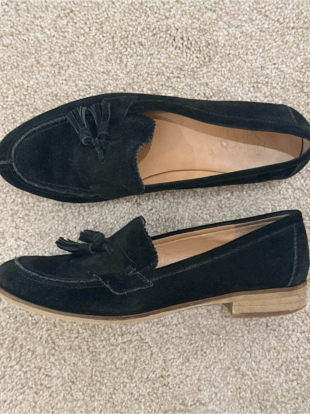 Franco Sarto Black Suede Tassel Loafers – Women’s 9.5